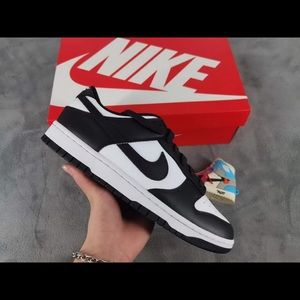 Nike Dunks